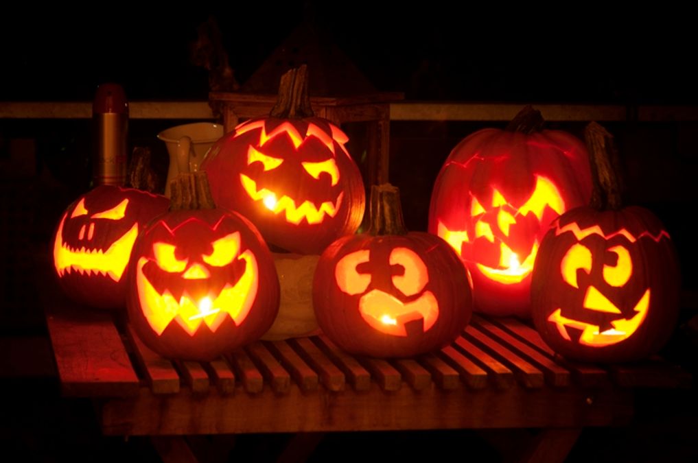 Blog - 4 of our all-time favorite Higher-Ed Halloween Trick or Tweets